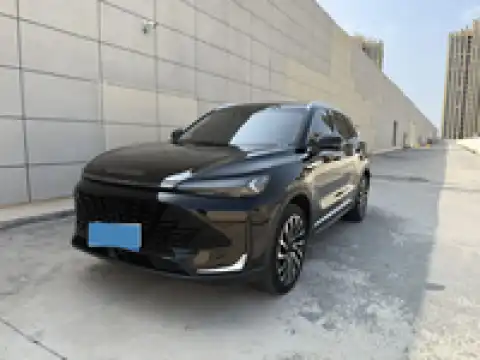 BAIC BEIJING 7 (X7)