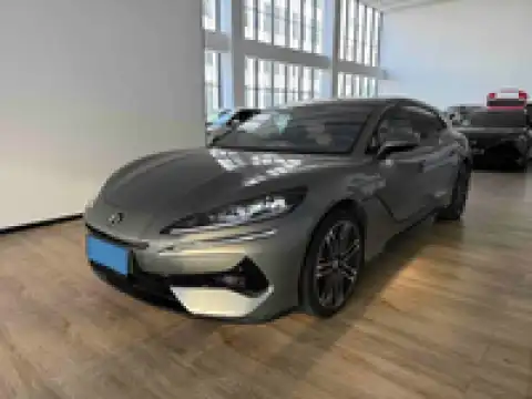 DENZA Z9 GT