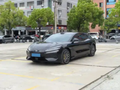 DENZA Z9 GT