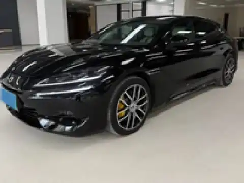 DENZA Z9 GT