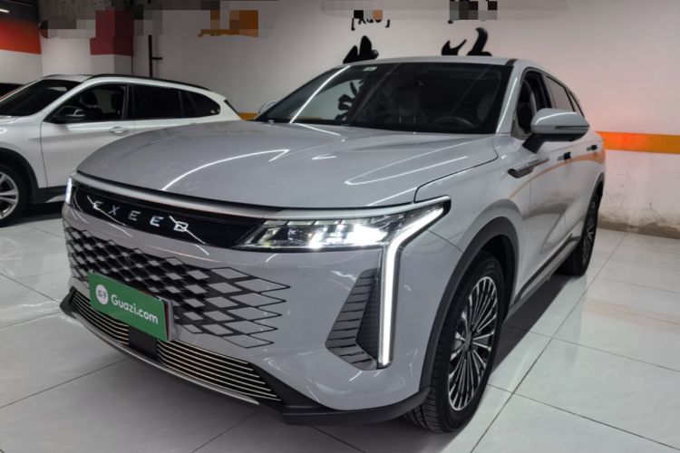 EXEED YAOGUANG (OMODA 9)