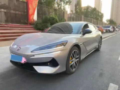 DENZA Z9 GT