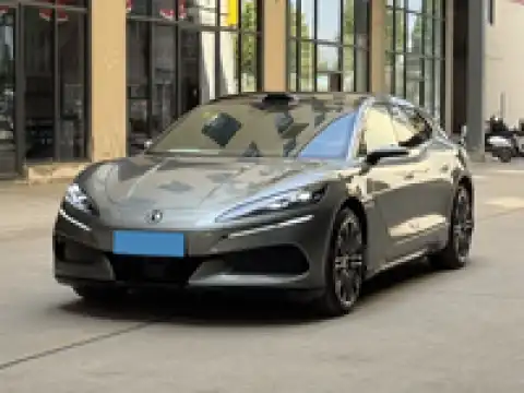 DENZA Z9 GT