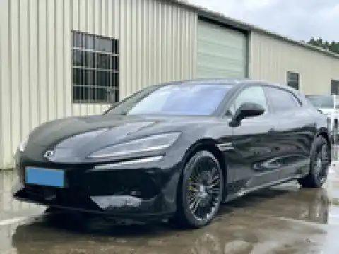 DENZA Z9 GT