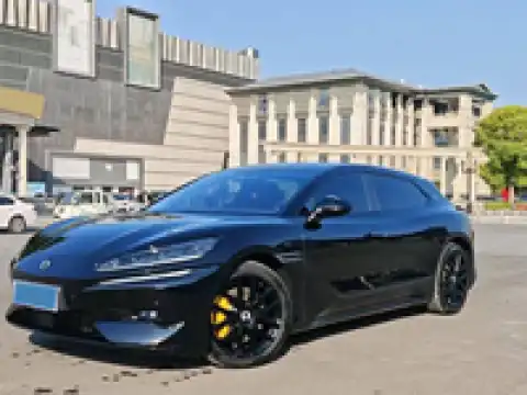 DENZA Z9 GT