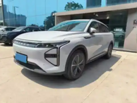 EXEED YAOGUANG (OMODA 9)