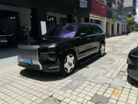 ZEEKR 9X