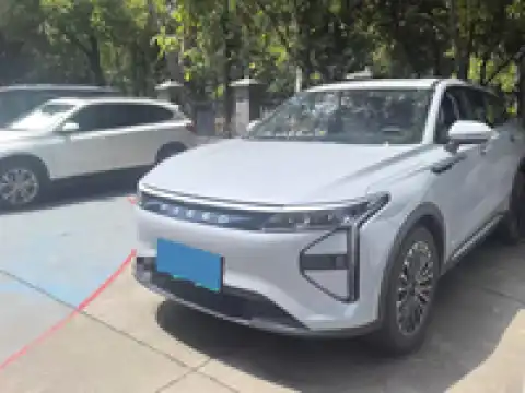 EXEED YAOGUANG (OMODA 9)