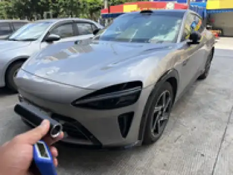 XIAOMI YU7