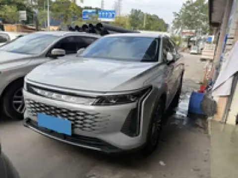 EXEED YAOGUANG (OMODA 9)
