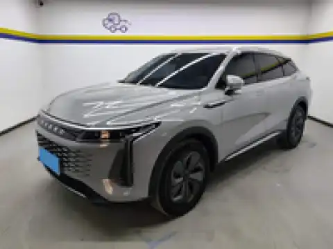 EXEED YAOGUANG (OMODA 9)