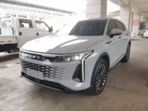 EXEED YAOGUANG (OMODA 9)