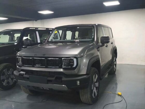 BAIC BJ40E STANDARD