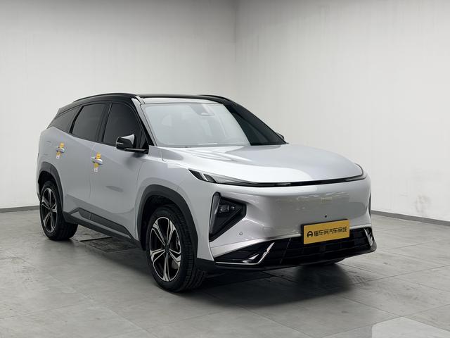 Geely Galaxy L7