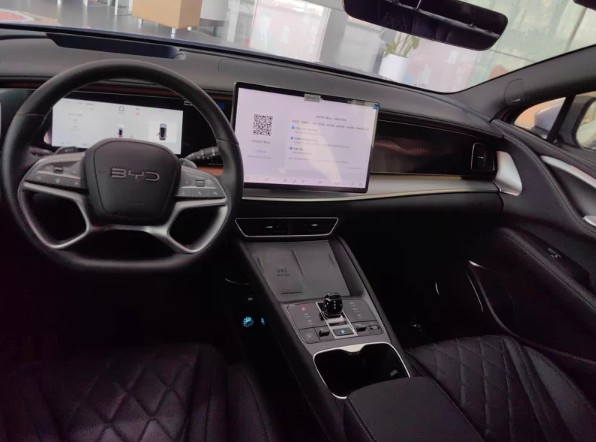 BYD Sealion 7 EV