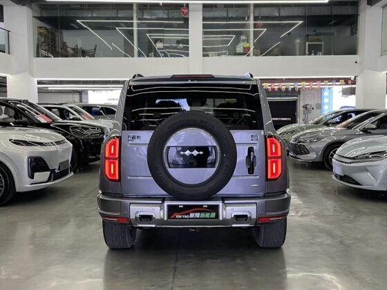 BYD LEOPARD 5 ULTRA