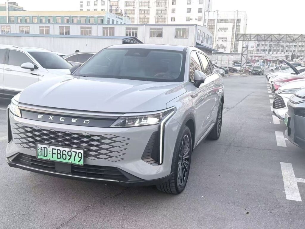EXEED Yaoguang (Omoda 9) Hybryda
