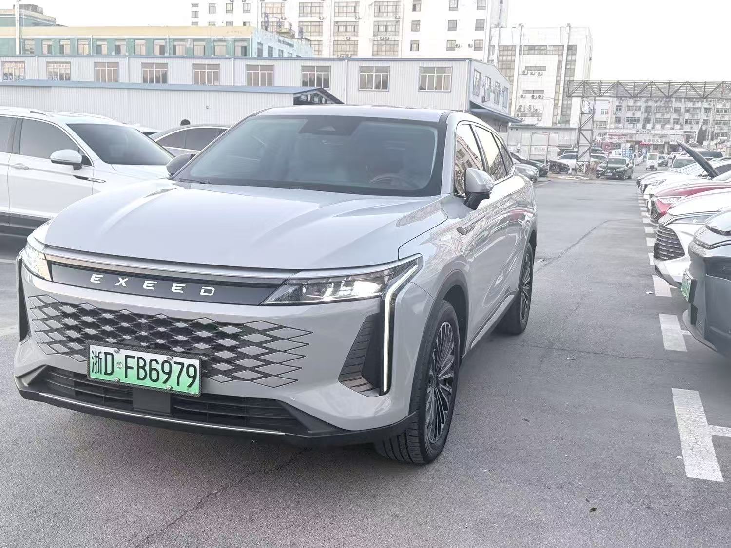Read more about the article EXEED Yaoguang (Omoda 9) Hybryda