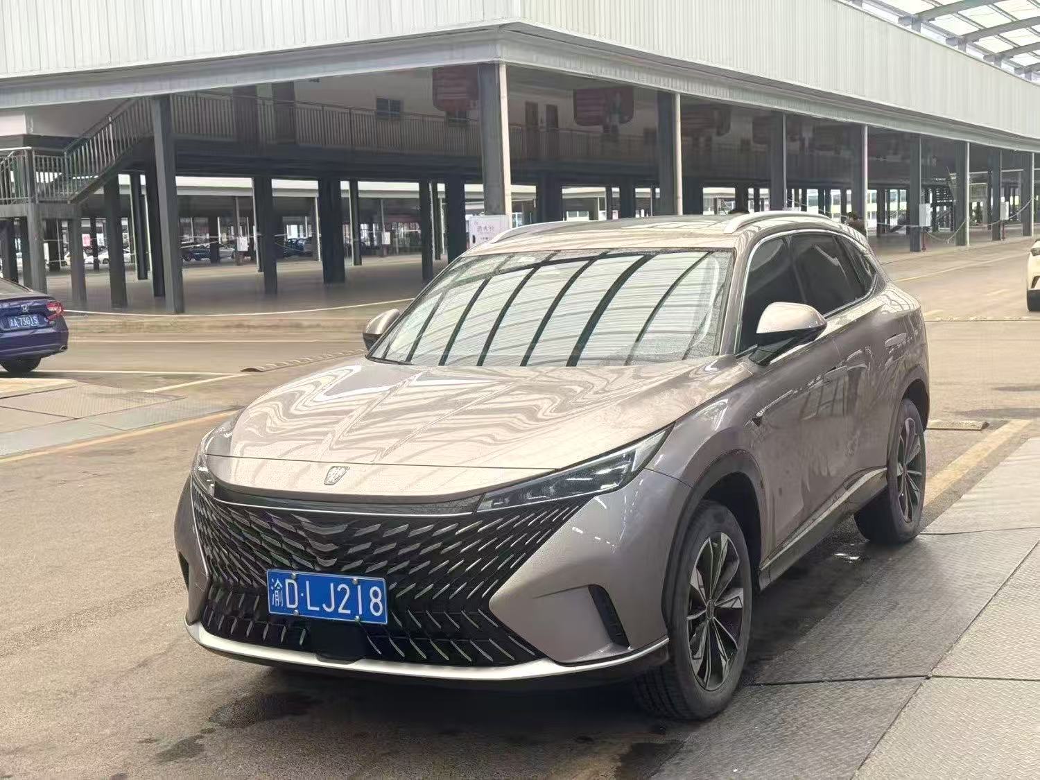 Read more about the article ROEWE RX5