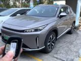 ROEWE D5X (MG HS HYBRYDA)