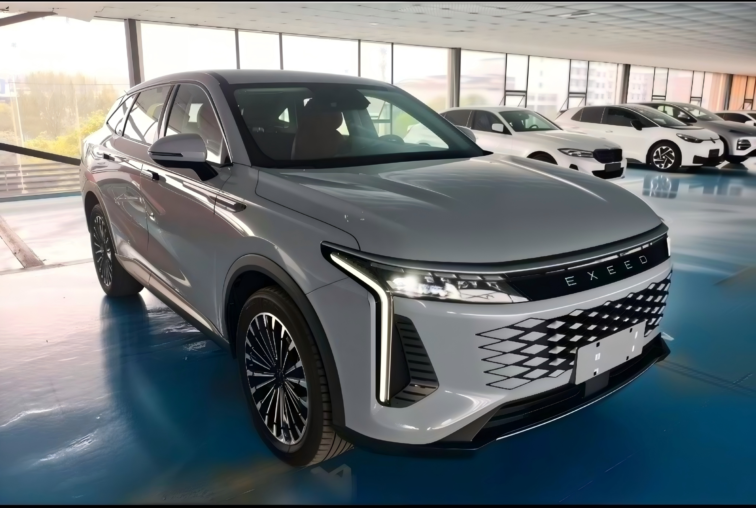 Read more about the article EXEED LANGYUE (OMODA 9)