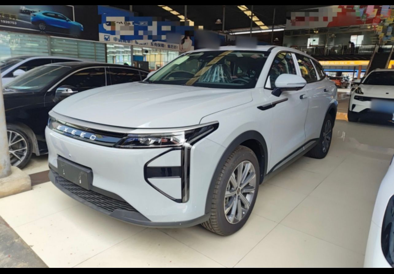 Read more about the article EXEED Yaoguang (Omoda 9) Hybryda