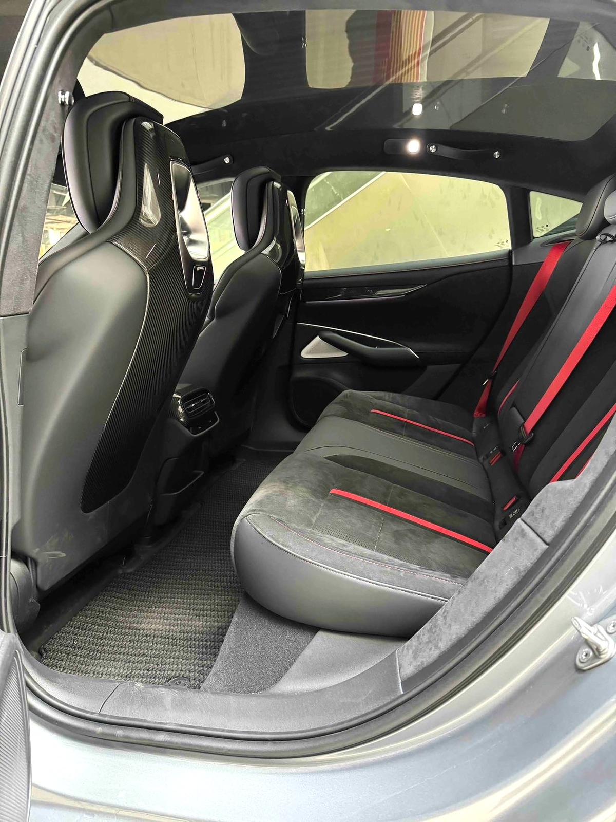 Xiaomi SU7