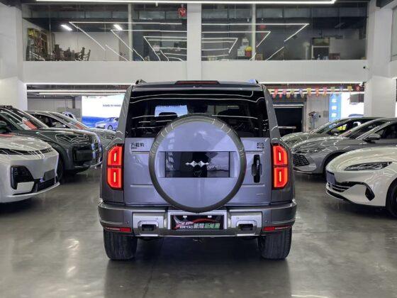 BYD LEOPARD 5 ULTRA