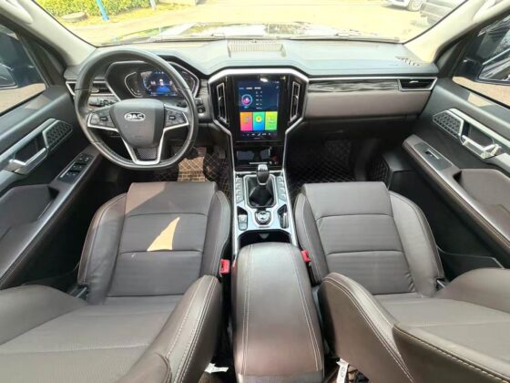 JAC T9