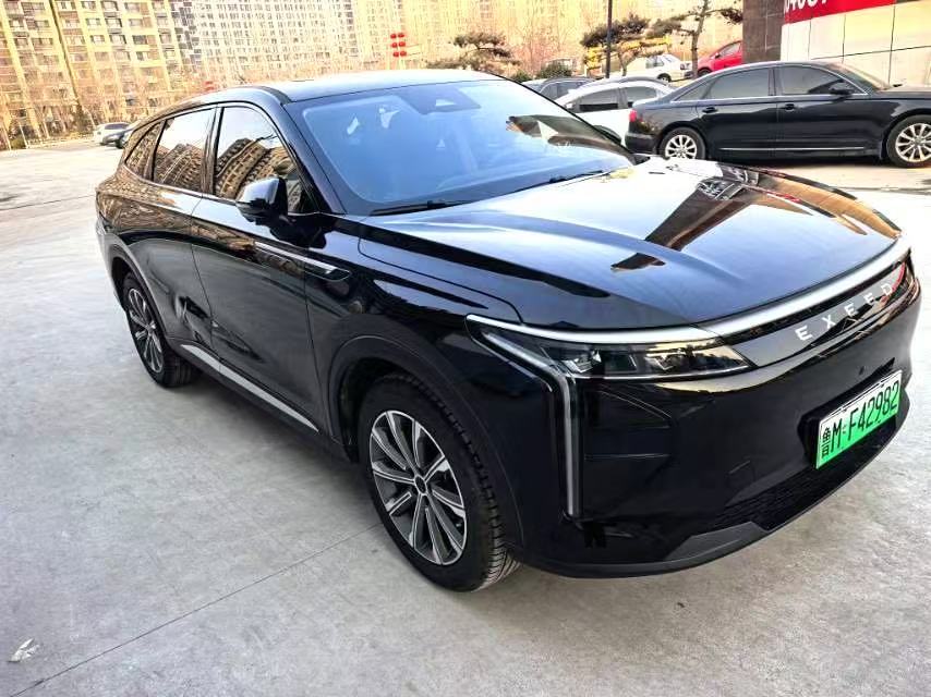 EXEED Yaoguang (Omoda 9) Hybryda