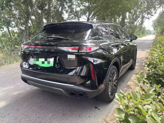 EXEED YAOGUANG (OMODA 9 TOP WYPOSAŻENIE)