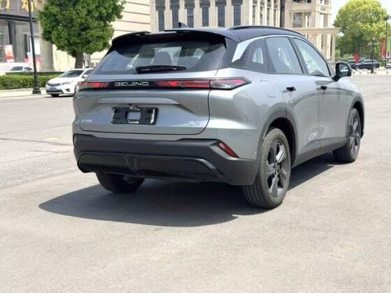 BAIC BEIJING 5