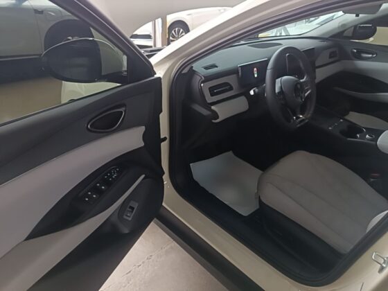 BYD SEAL 06 TOURING PREMIUM