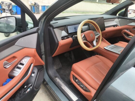 BYD TANG L FLAGSHIP