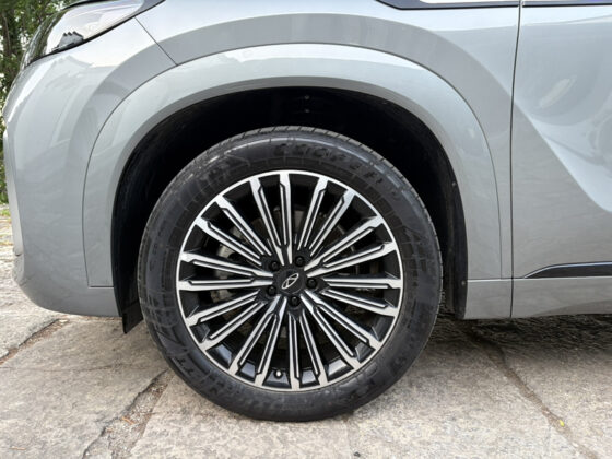 CHERY TIGGO 9