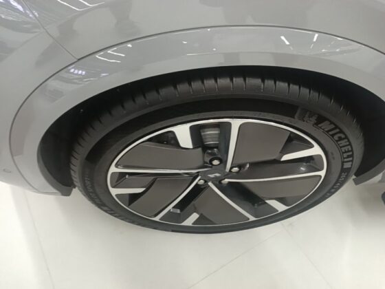 LIXIANG L9 SMART REFRESHED