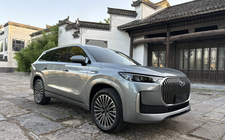 CHERY TIGGO 9
