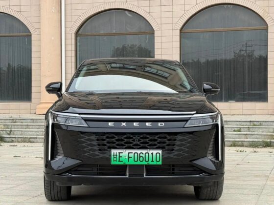EXEED YAOGUANG PRO OMODA 9