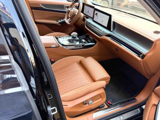 HONGQI H9