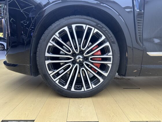 NIO ES8 EXECUTIVE