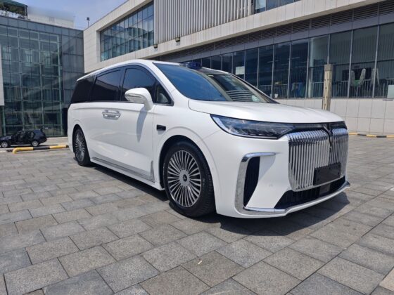 VOYAH DREAM FLAGSHIP AWD